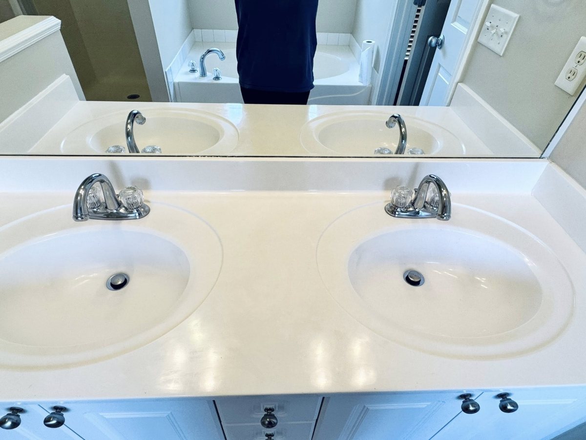 Bathroom vanity after Tidy Sparkles cleaning